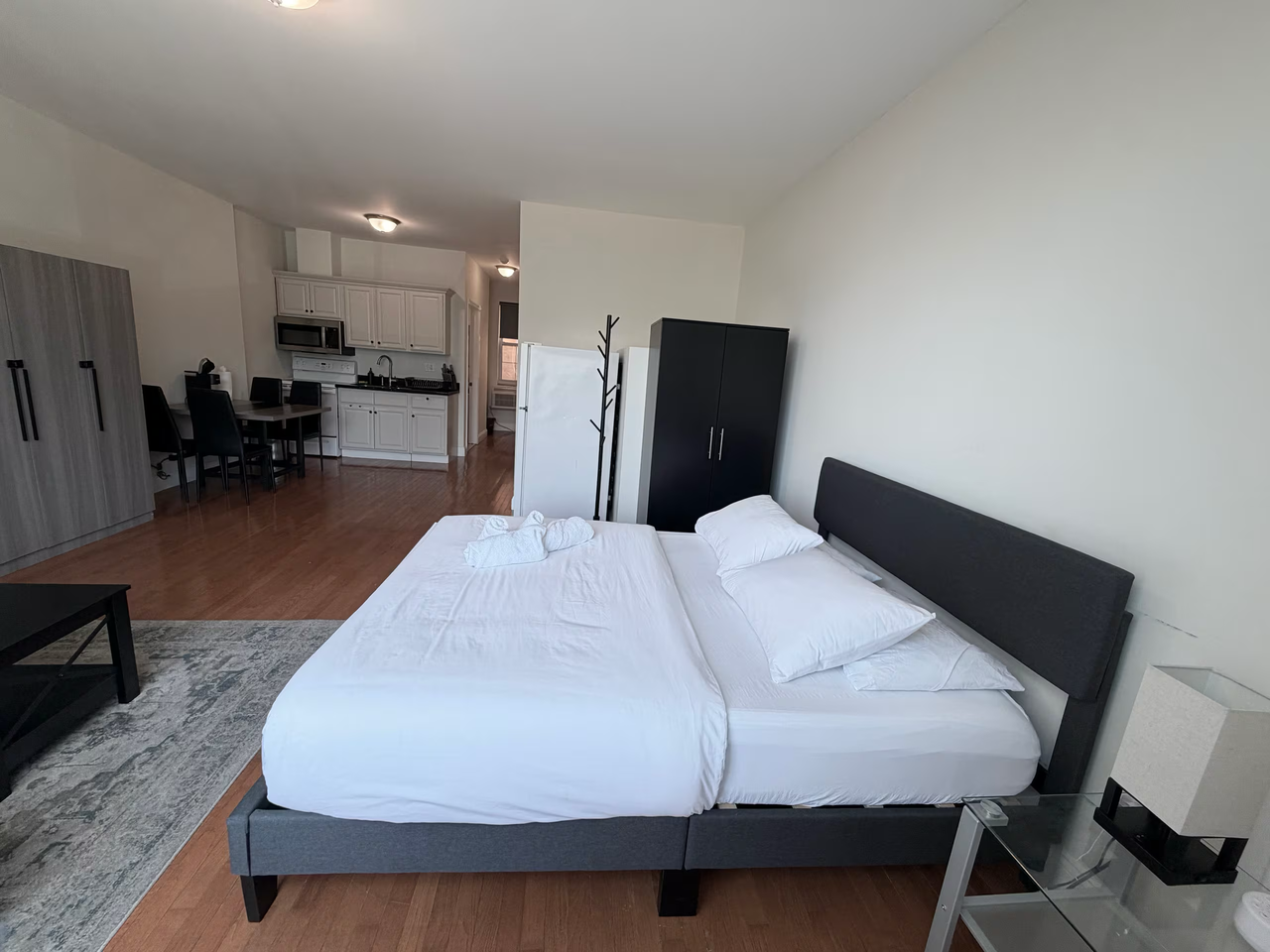 205 N 11th St #2FL - Photo 5 of 11