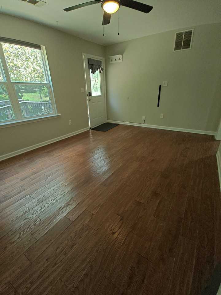 3048 Woodham Way Se #NA - Photo 5 of 20