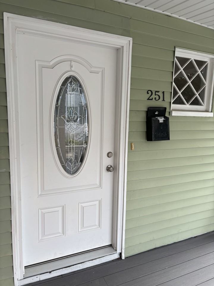 251 Brown St #NA - Photo 3 of 22