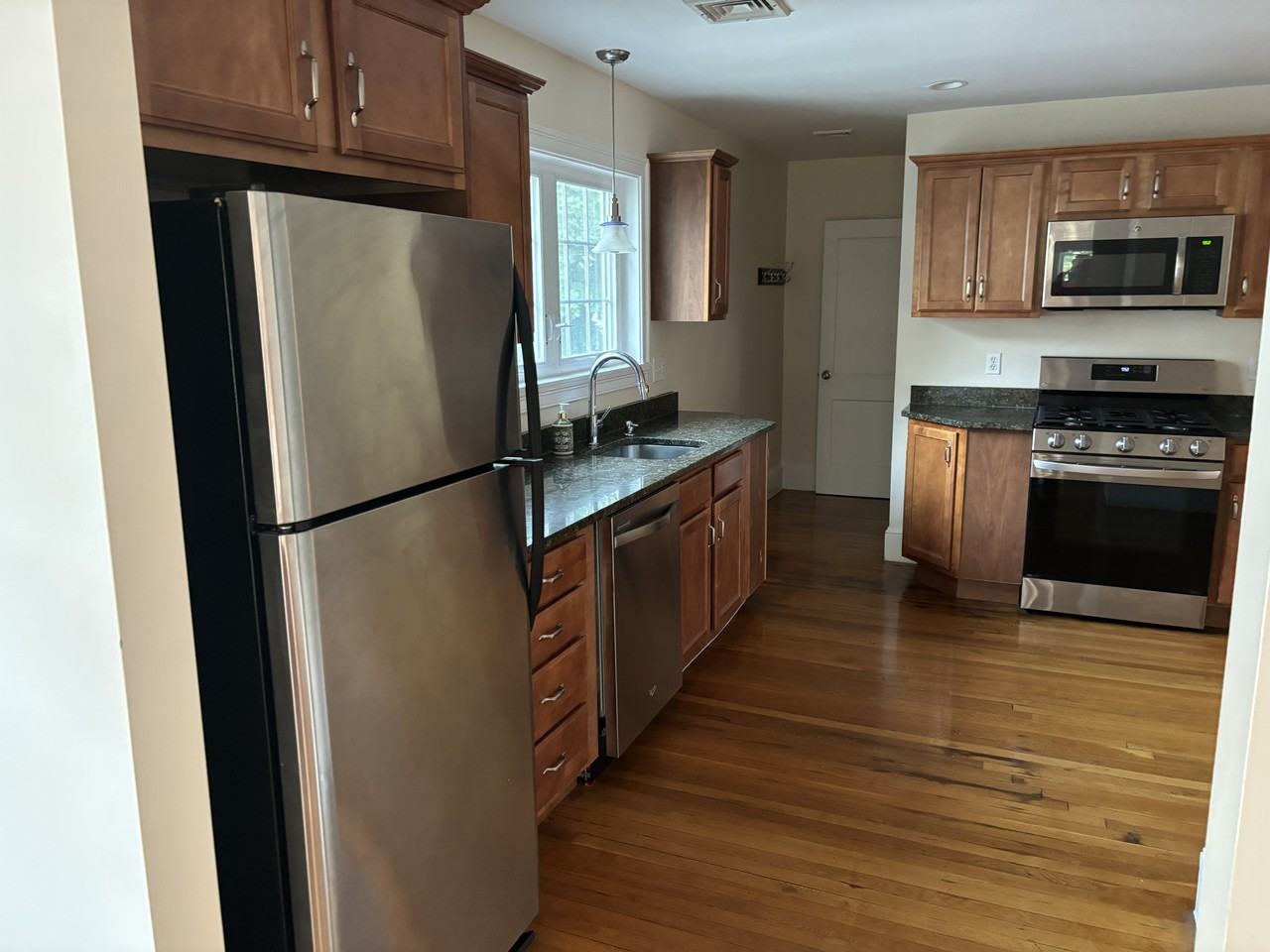 251 Brown St #NA - Photo 7 of 22