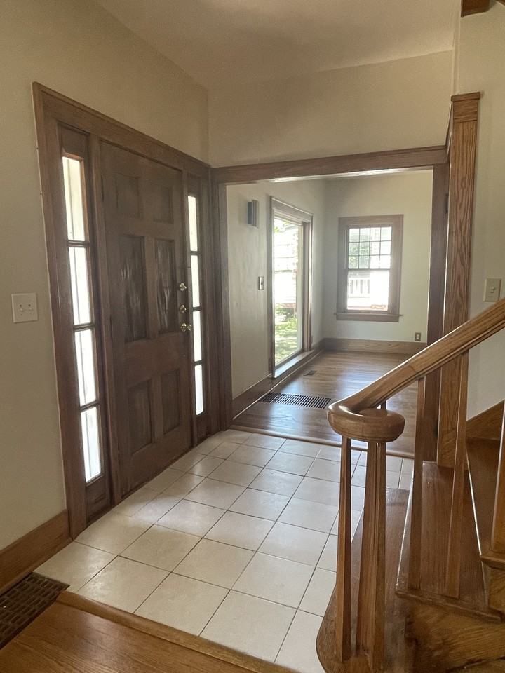1042 N Amidon Ave #NA - Photo 3 of 33