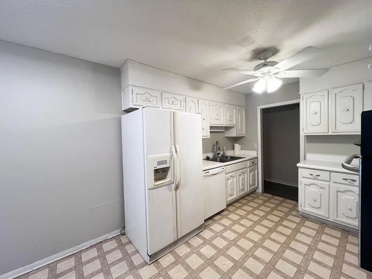 11318 Crestfield Dr Se #NA - Photo 2 of 19