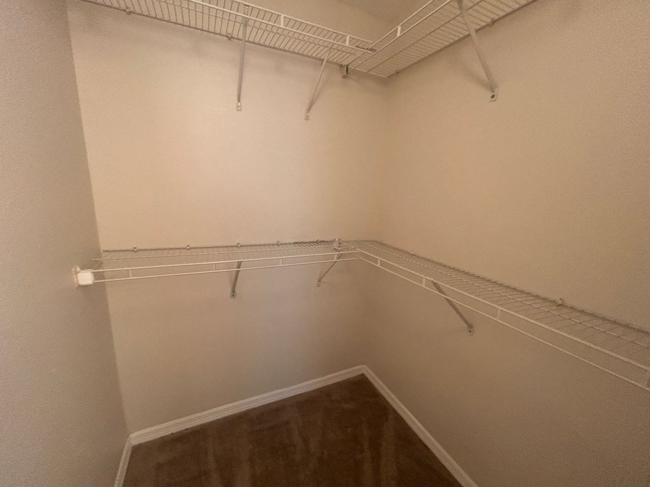 2832 Nw 4th Ter - Photo 6 of 12