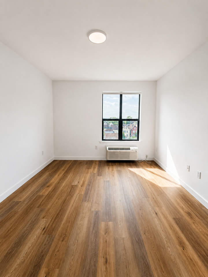175 West 7th Street - Photo 4 of 18
