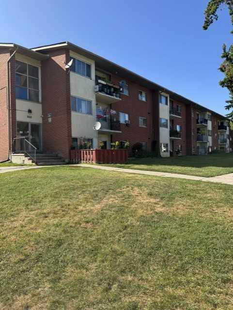 1176 Hamilton Road - Photo 18