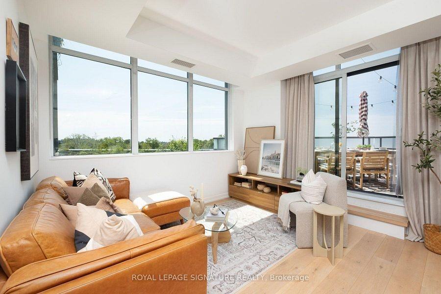 36 Howard Park Avenue - Photo 2