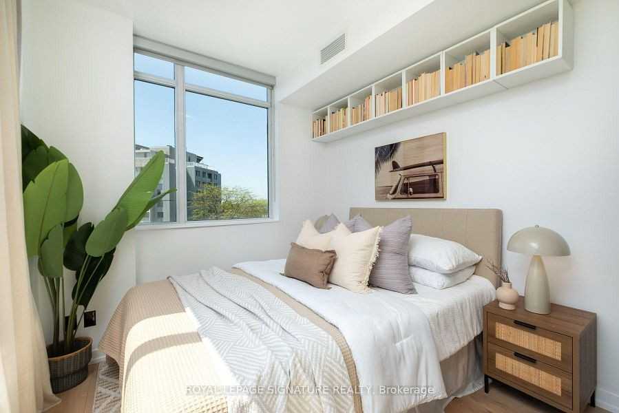 36 Howard Park Avenue - Photo 16