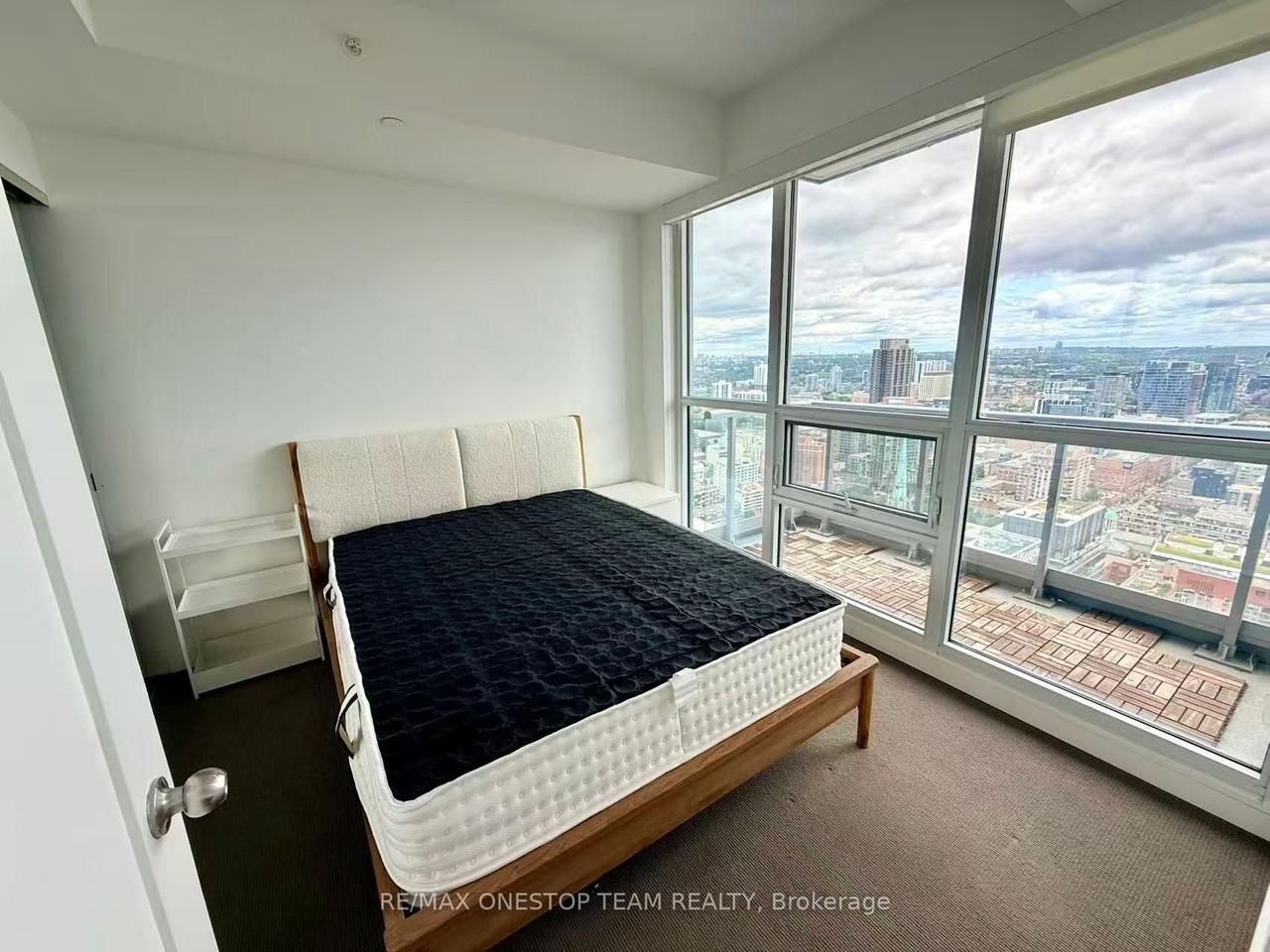 88 Scott Street - Photo 7 of 9