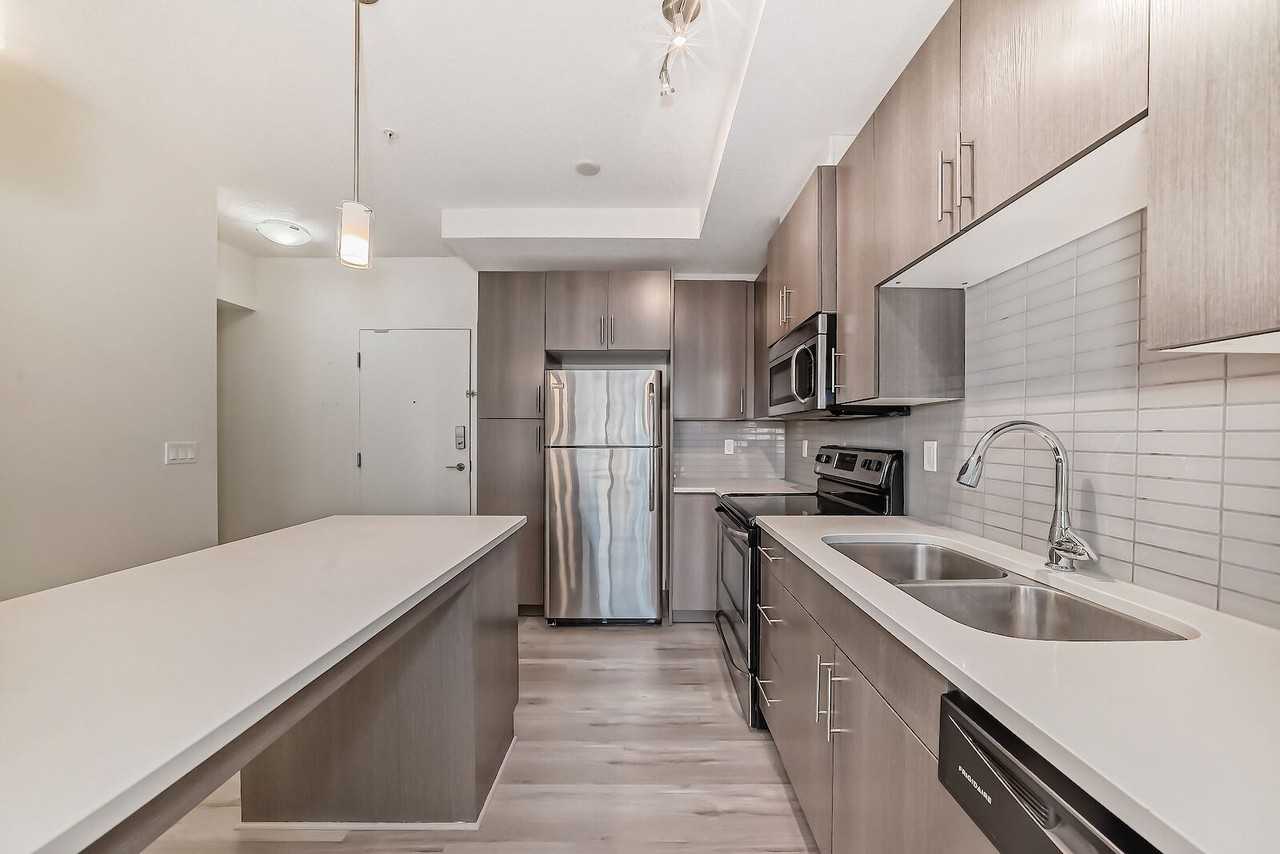 15233 - 1 St Se - Photo 5 of 22