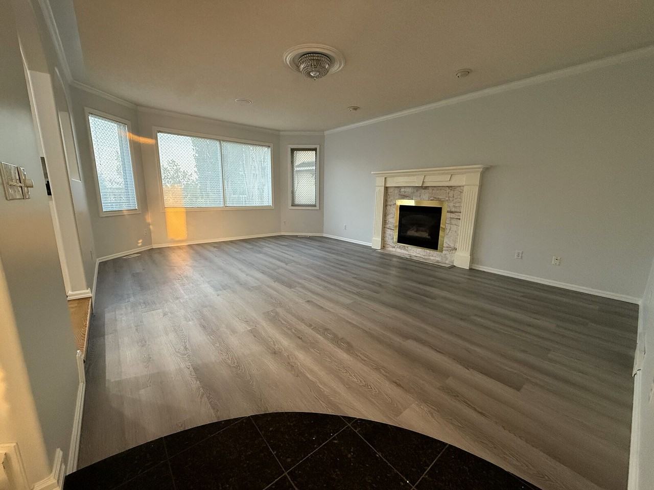 234 Lakeside Greens Dr - Photo 3 of 31