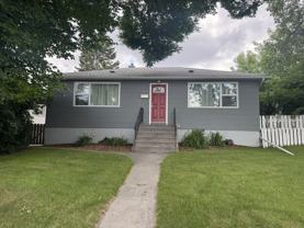 449 34 Ave Nw - Photo 1 of 1
