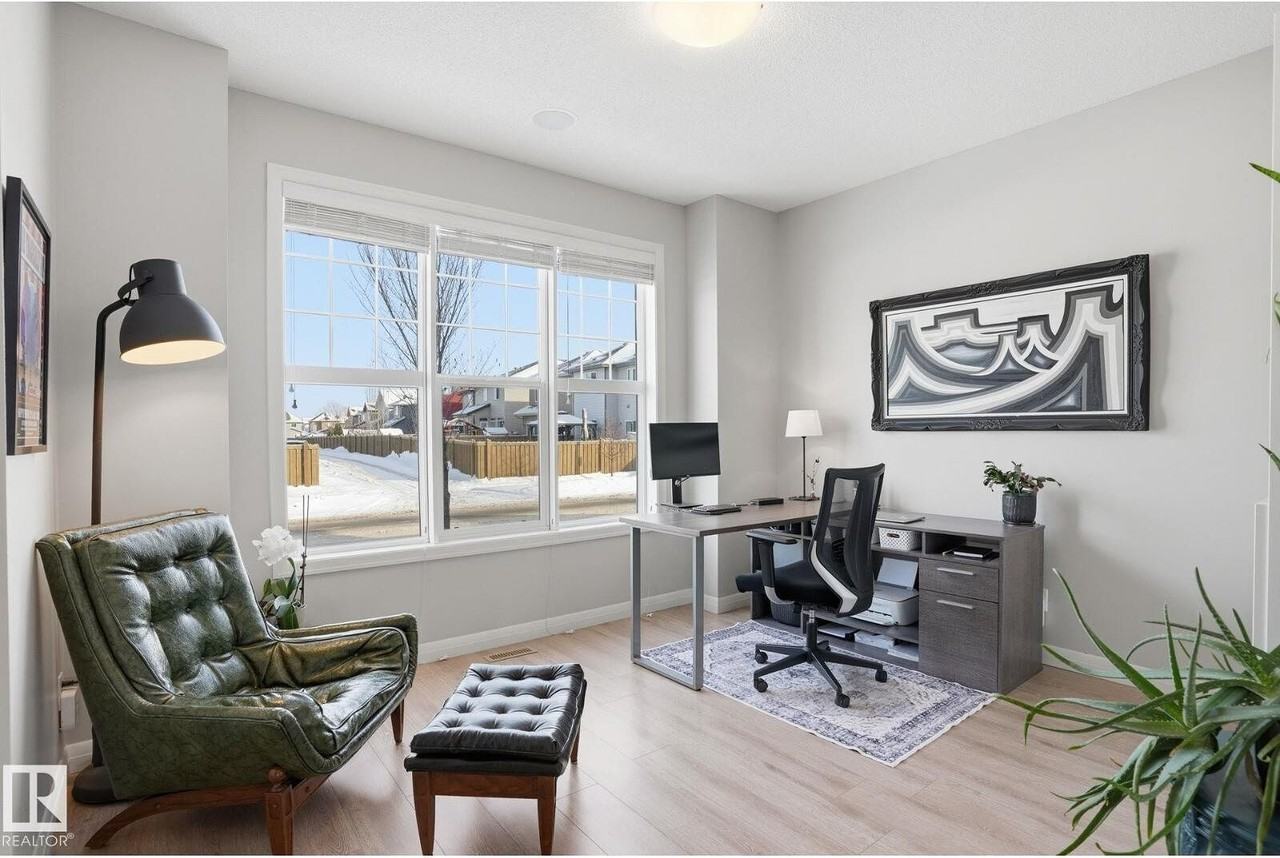 1148 Mcconachie Blvd Nw - Photo 4 of 17