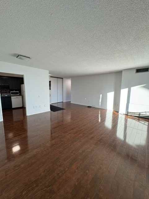 389 Dundas Street - Photo 12