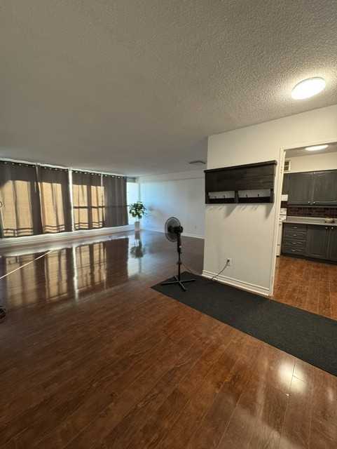 389 Dundas Street - Photo 9
