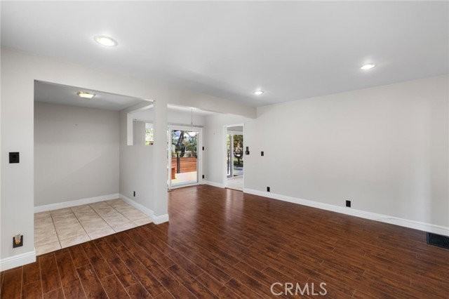 1719 265th St - Photo 4 of 8