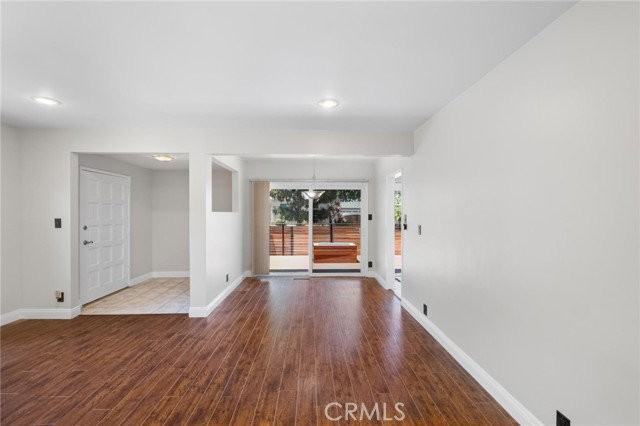 1719 265th St - Photo 5 of 8