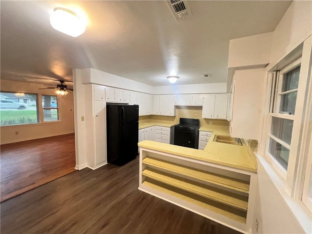 2124 W Wedington Dr - Photo 4 of 8