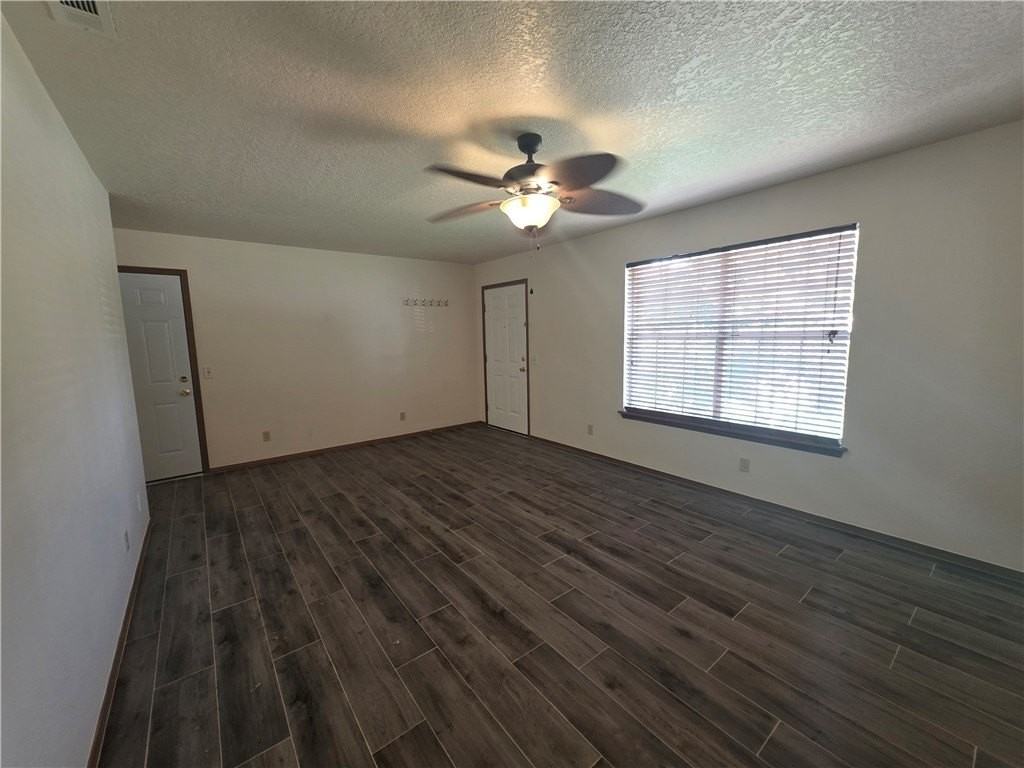 2723 Kasey Ave #B - Photo 5 of 13