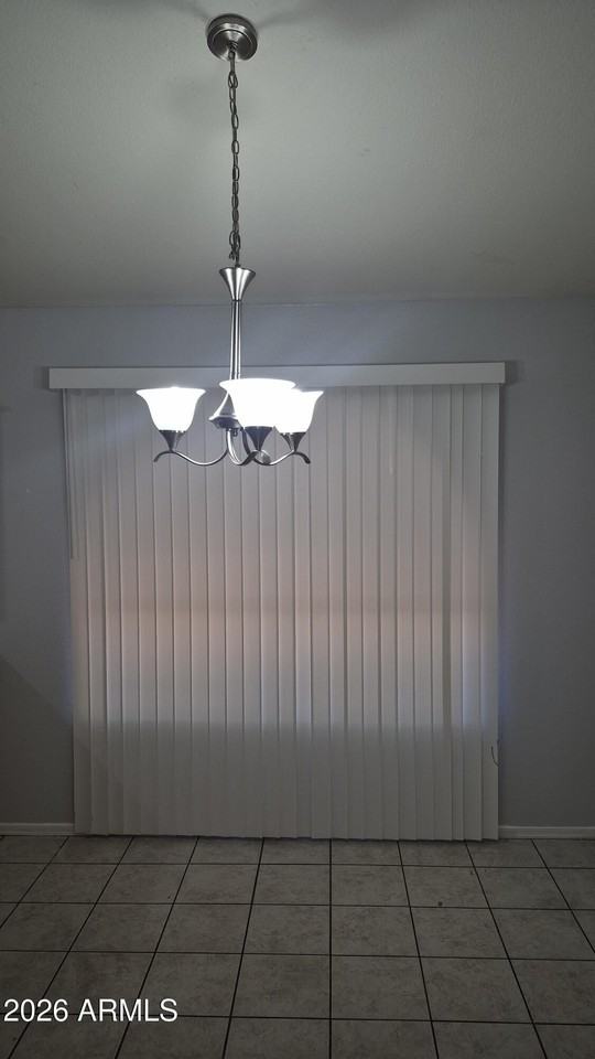 12763 W Palm Ln - Photo 4 of 7