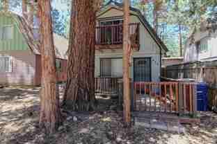 370 Victoria Ln - Photo 1 of 1