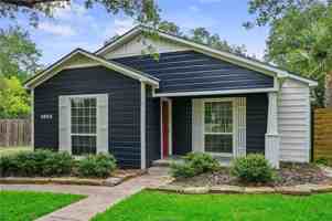 featured image of 3805 Ridgewood St