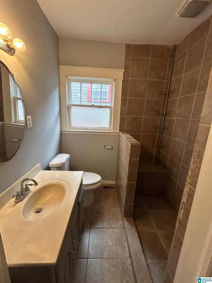 1416 11th Pl S - Photo 3 of 12