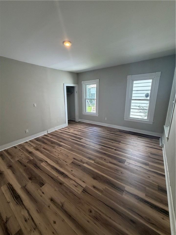454 Riverside Ave #A - Photo 4 of 7