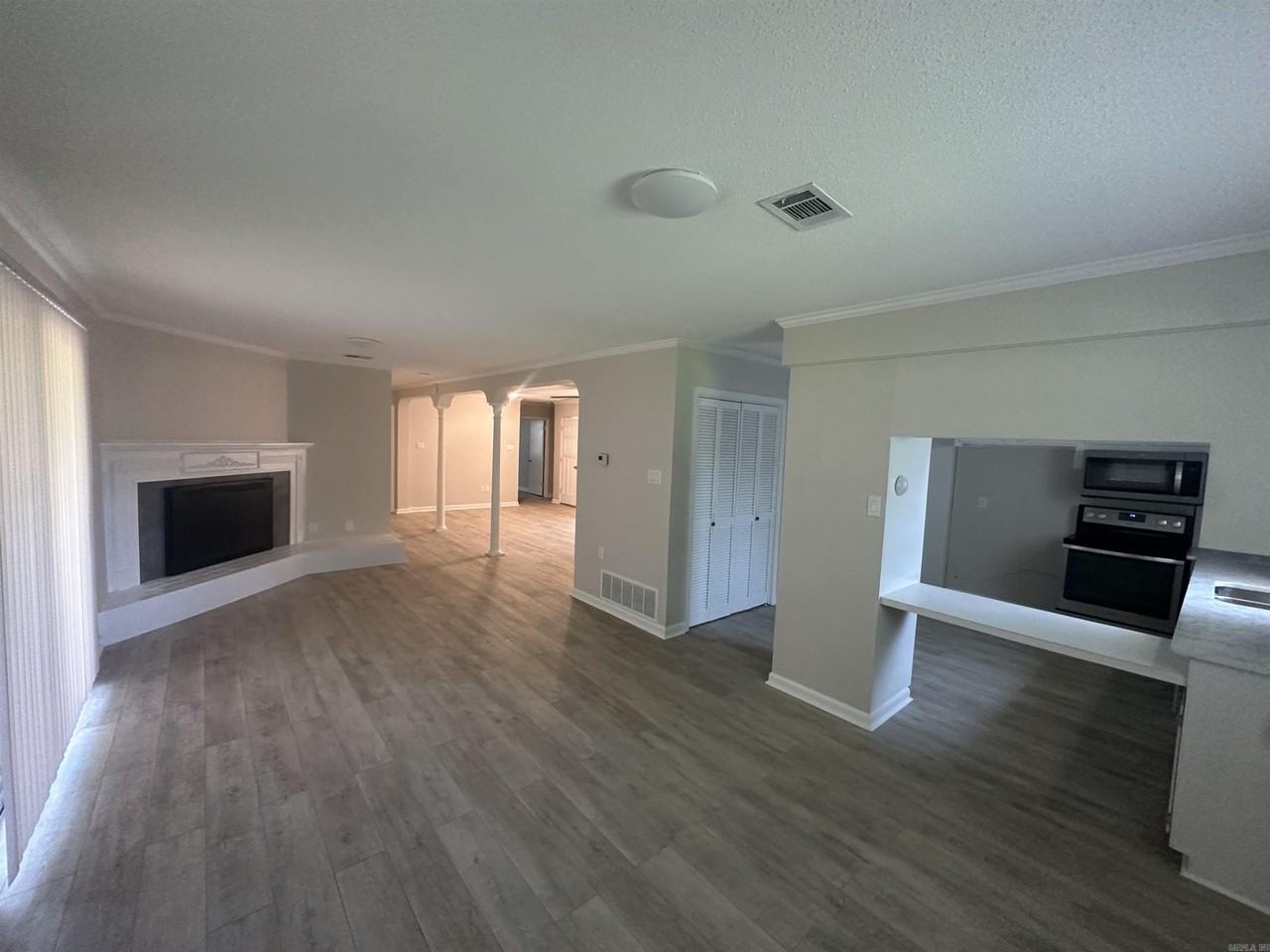 120 Apache Dr - Photo 7 of 25