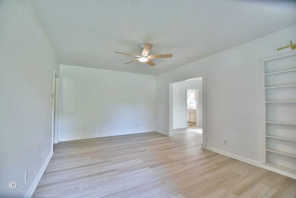 4201 Forrest Rd - Photo 5 of 31