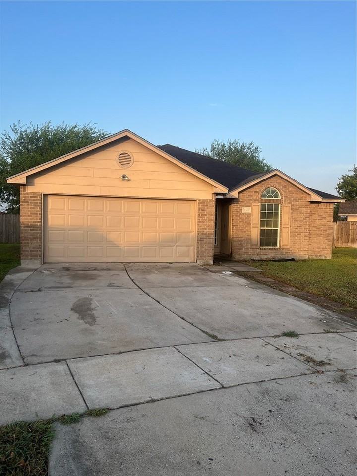2325 Light Wind Dr - Photo 7 of 19