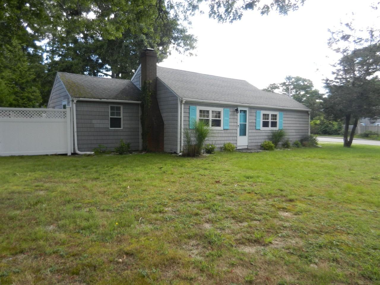 177 Wood Rd - Photo 2 of 18
