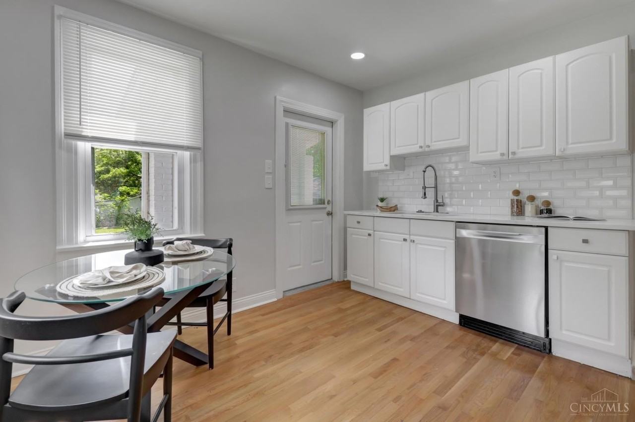 4637 Alpine Ave - Photo 4 of 21