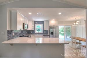 featured image of 1112 Willoughby Rd