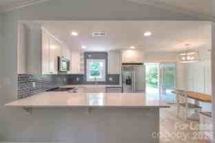 1112 Willoughby Rd - Photo 1 of 1
