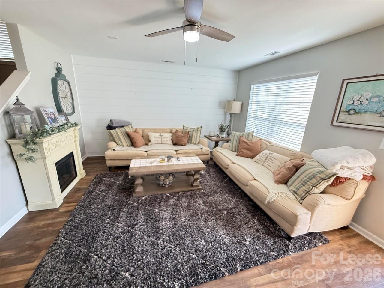 7038 Whittingham Dr - Photo 5 of 26