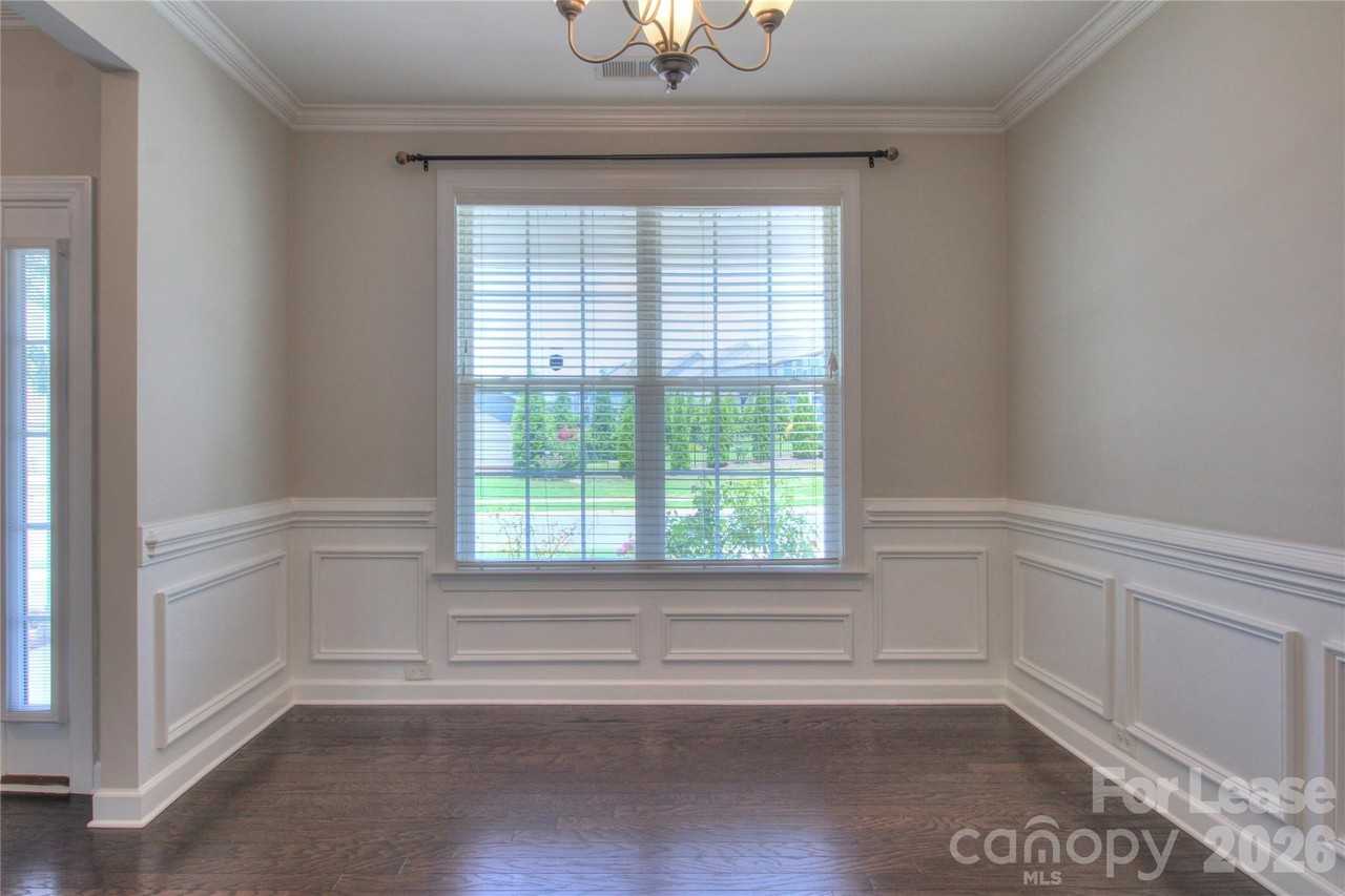 3013 Hamilton Mill Dr - Photo 6 of 45