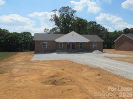 featured image of 437 Northbrook Iii School Rd