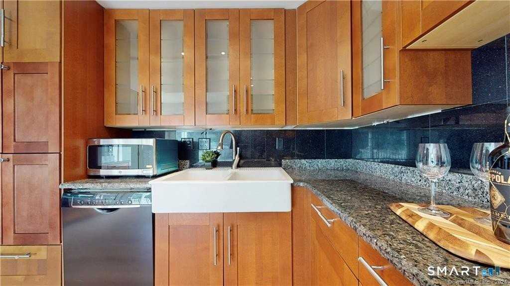 37 Village Rd #1 - Photo 3 of 20