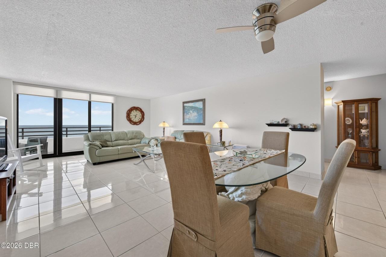 1420 N Atlantic Ave #1002 - Photo 7 of 39