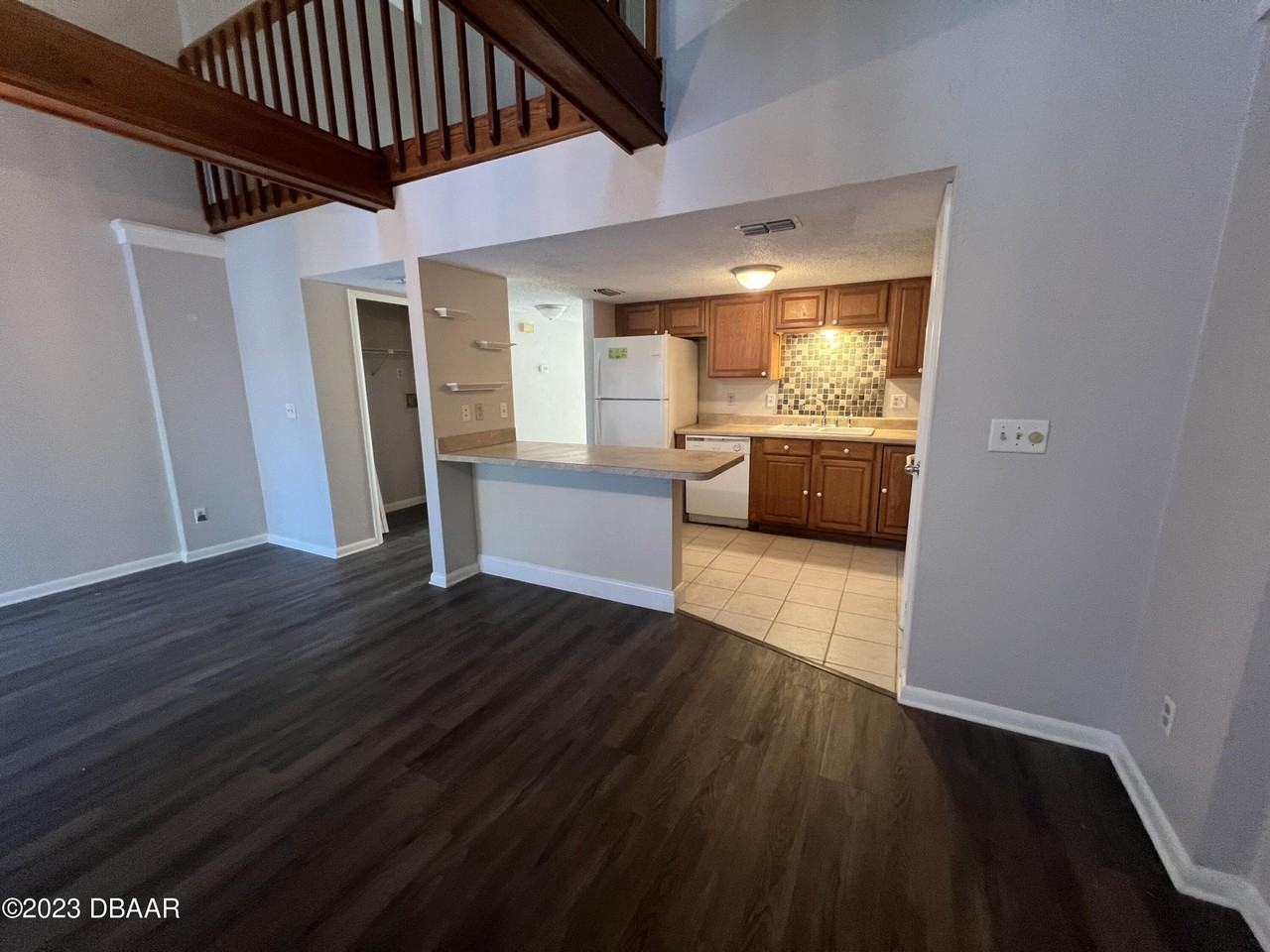 16 Oakwood Park - Photo 4 of 14