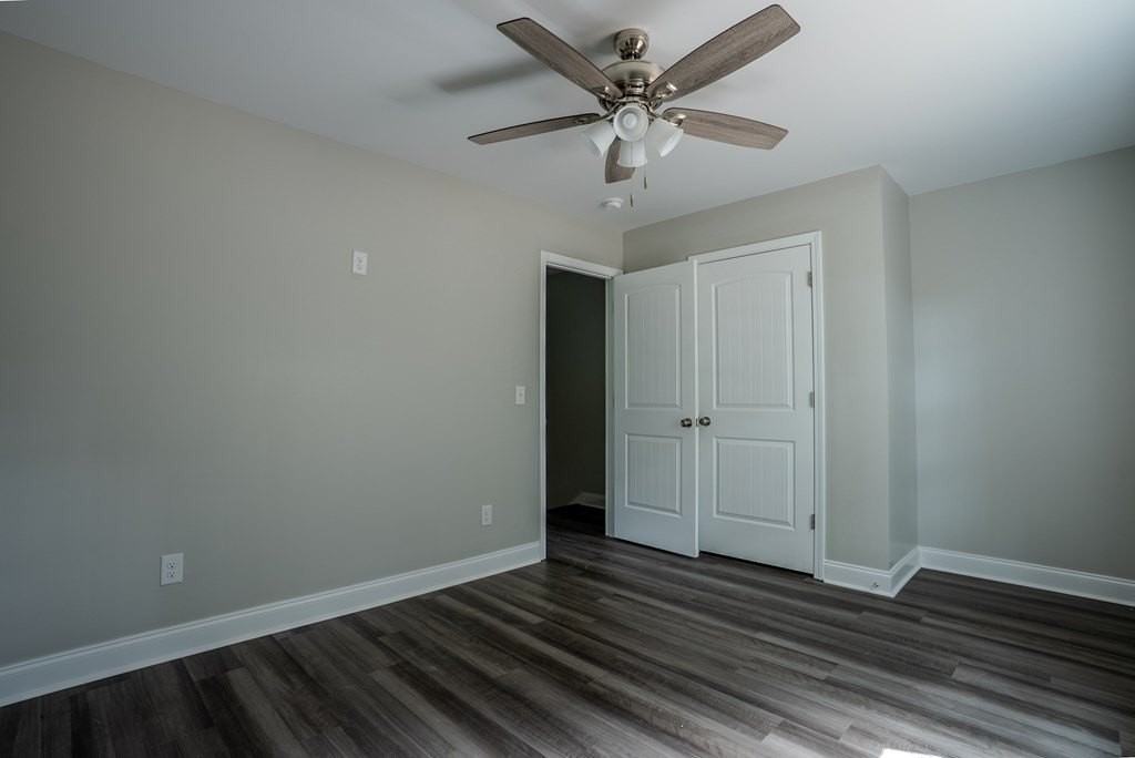 139 Harrison Ln Se - Photo 6 of 16