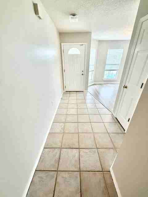 2390 Marina Dr - Photo 3 of 38