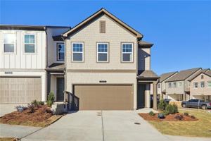 featured image of 727 Carmes Dr