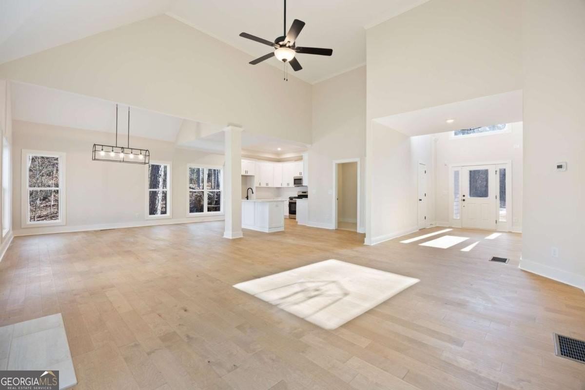 360 Ansley Dr - Photo 7 of 44
