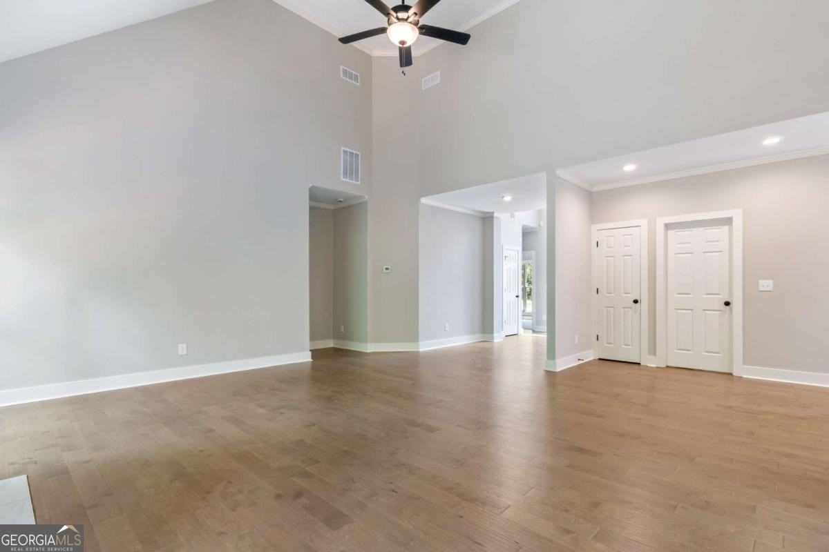 380 Ansley Dr - Photo 6 of 31