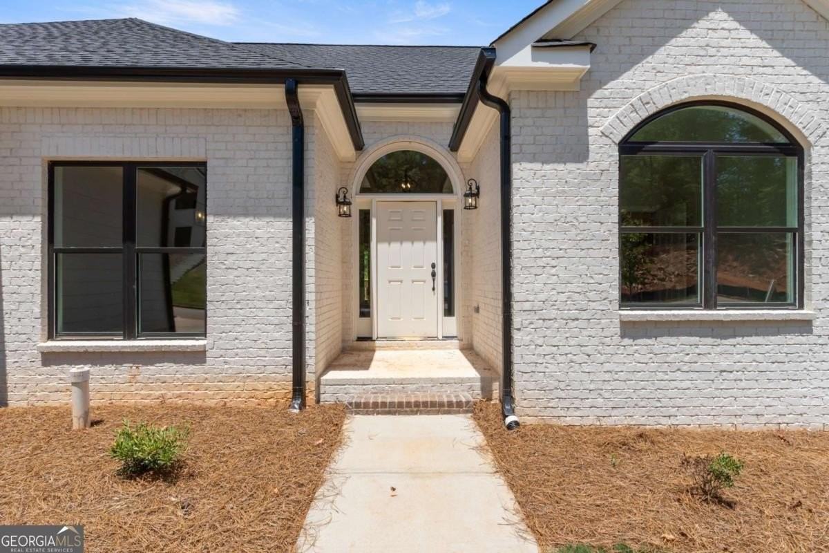 400 Ansley Dr - Photo 5 of 37