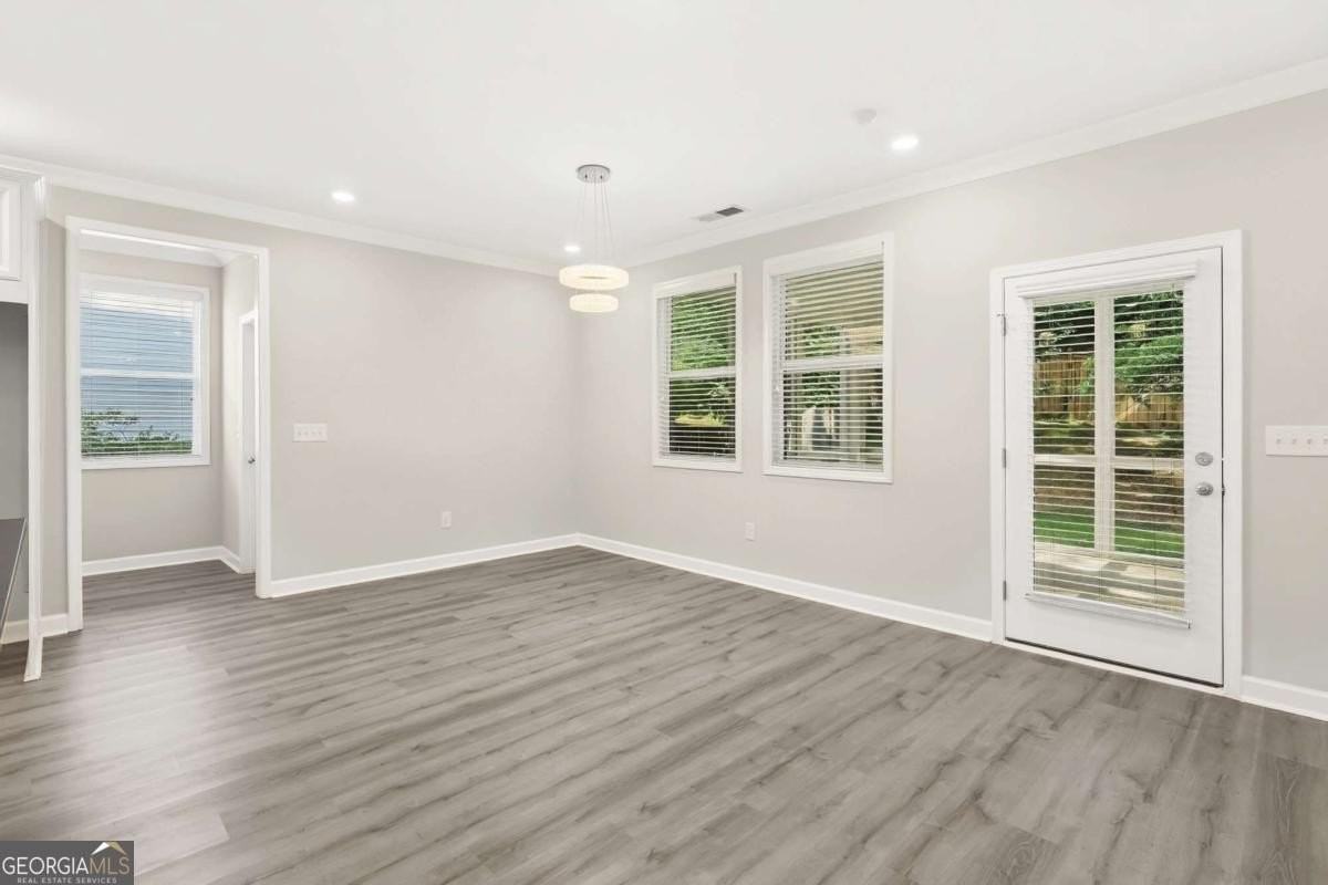 520 Cresentry Brk - Photo 6 of 35