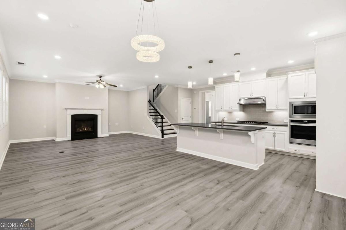 520 Cresentry Brk - Photo 7 of 35