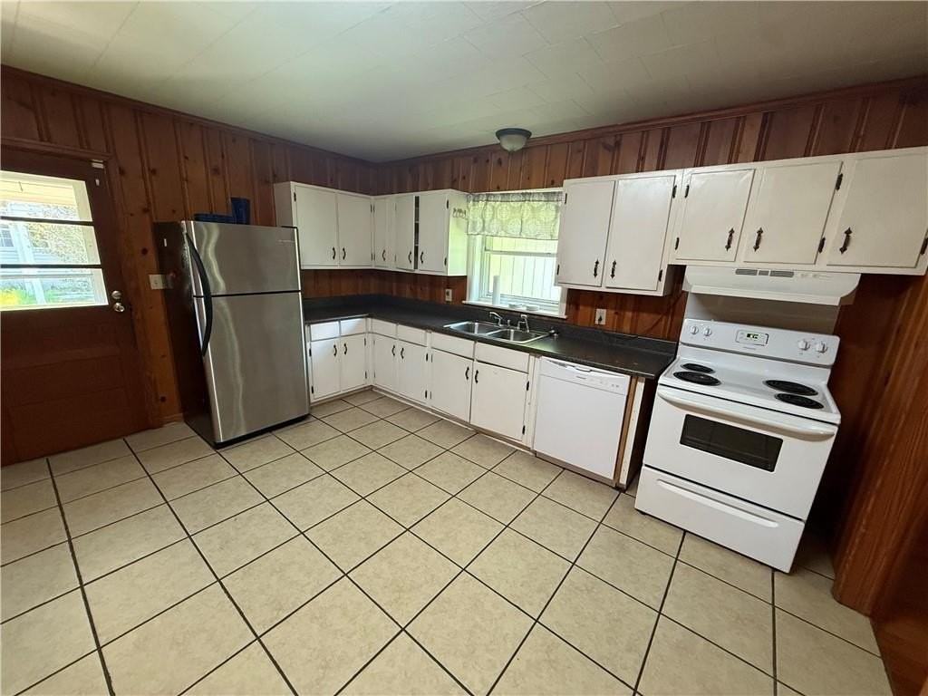 306 Alpine St - Photo 6 of 12