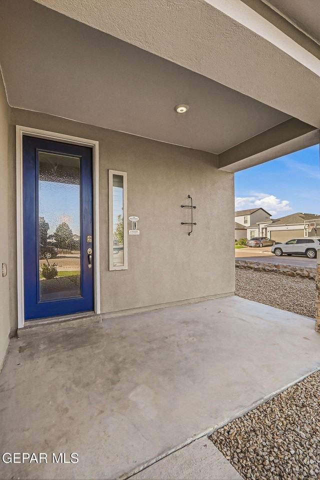 12365 Desert Vista Ave - Photo 4 of 50